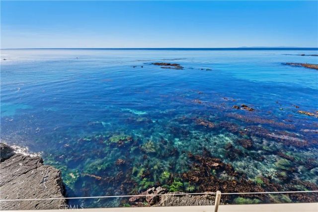 631 Cliff Dr. A-15, Laguna Beach, CA 92651