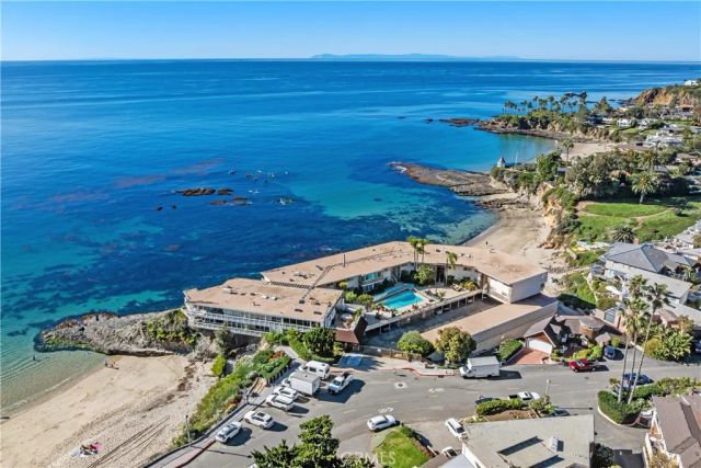 631 Cliff Dr. A-15, Laguna Beach, CA 92651