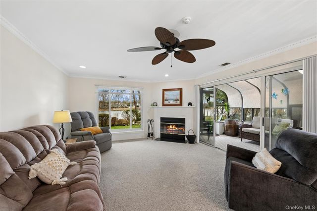 248 River Drive 248, Moriches, NY 11955