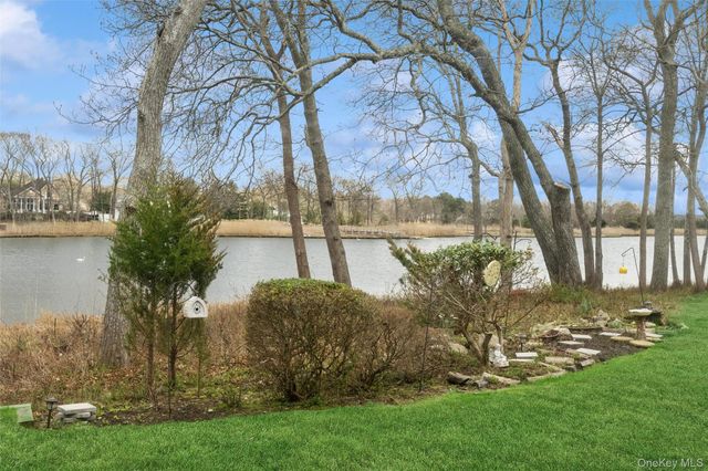 248 River Drive 248, Moriches, NY 11955