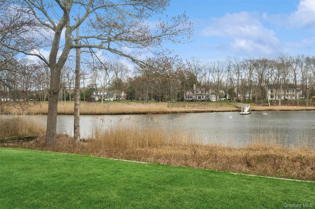 248 River Drive 248, Moriches, NY 11955