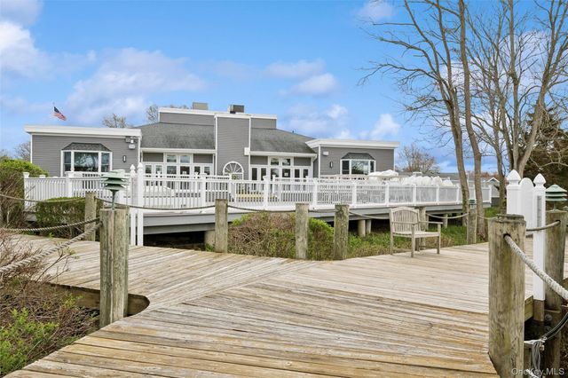 248 River Drive 248, Moriches, NY 11955