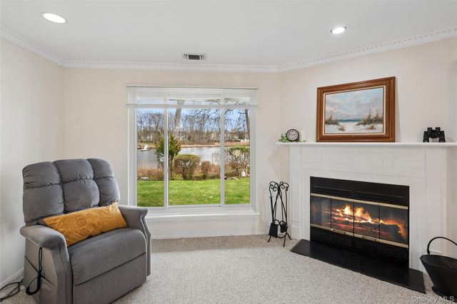 248 River Drive 248, Moriches, NY 11955
