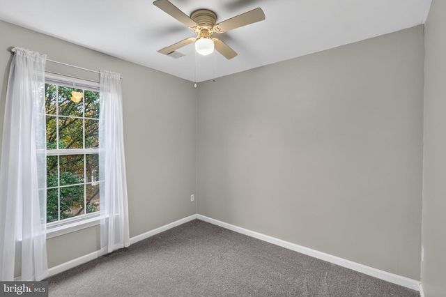 43028 GOLF VIEW DR, Chantilly, VA 20152