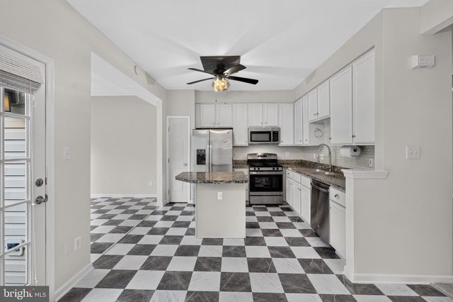 43028 GOLF VIEW DR, Chantilly, VA 20152