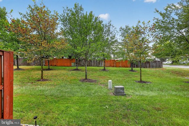 43028 GOLF VIEW DR, Chantilly, VA 20152