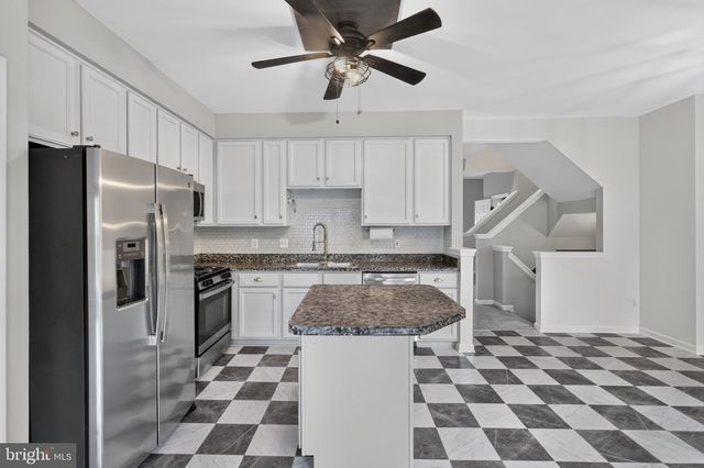 43028 GOLF VIEW DR, Chantilly, VA 20152