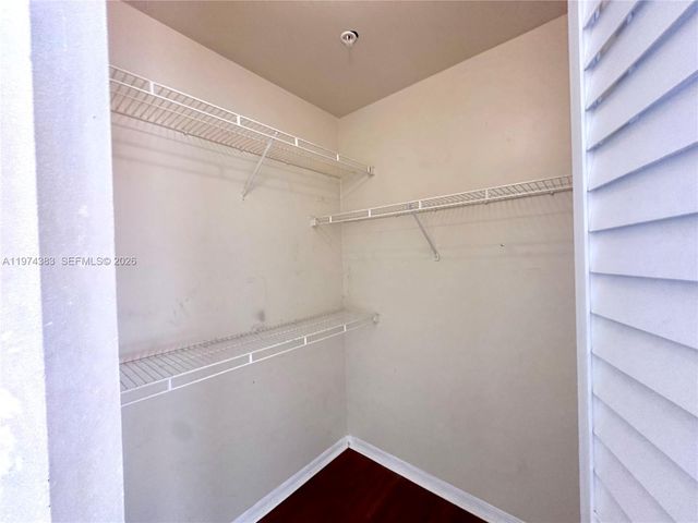 11185 SW 6th St 303, Pembroke Pines, FL 33025