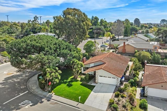 1549 Avenida de las Adelsas, Encinitas, CA 92024