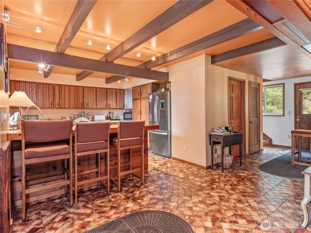 335 Tog Road, Brinnon, WA 98320