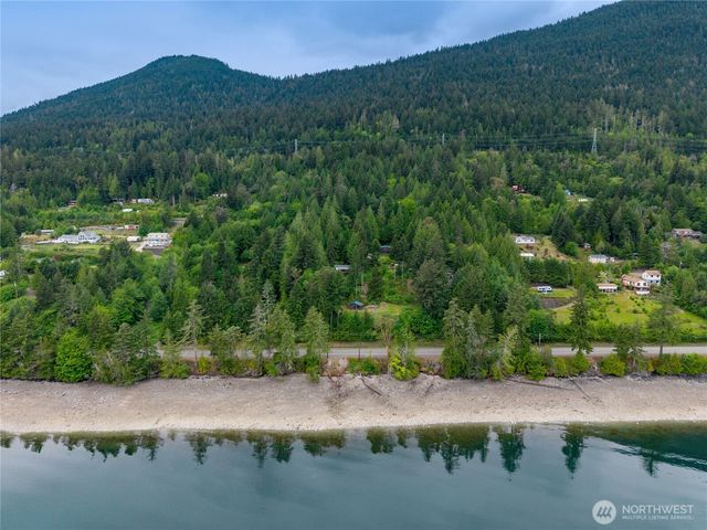 335 Tog Road, Brinnon, WA 98320