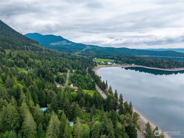 335 Tog Road, Brinnon, WA 98320