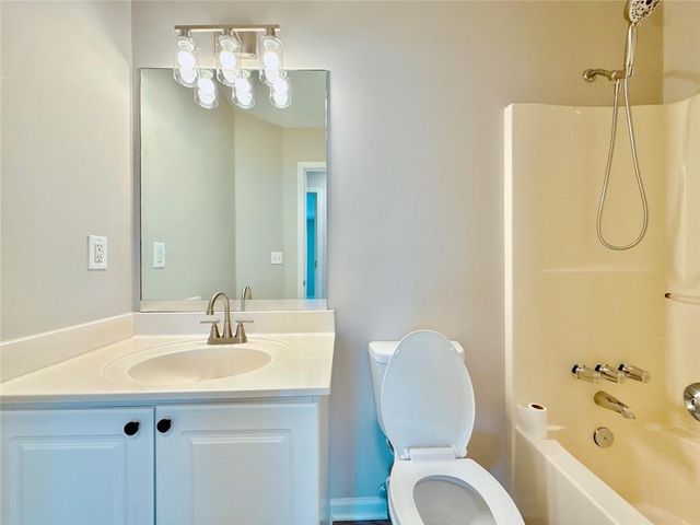 4574 Brook Farms Drive, Duluth, GA 30096