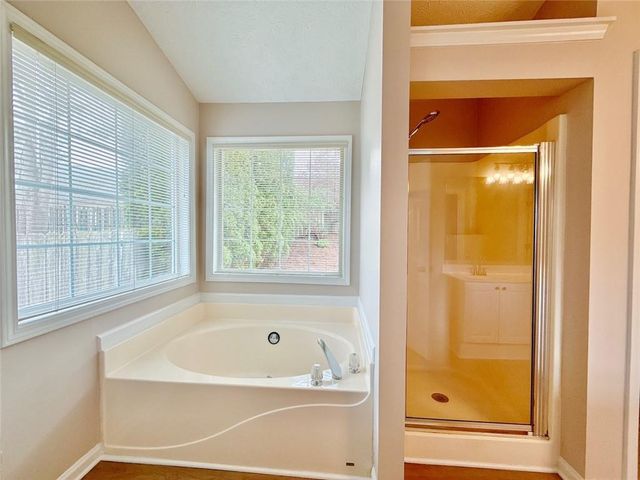 4574 Brook Farms Drive, Duluth, GA 30096