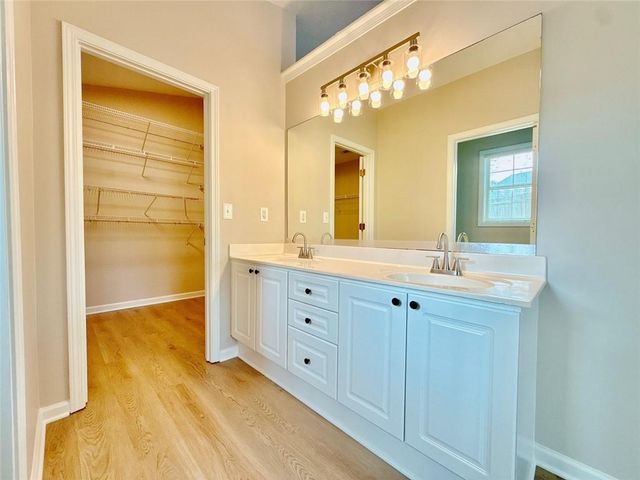 4574 Brook Farms Drive, Duluth, GA 30096