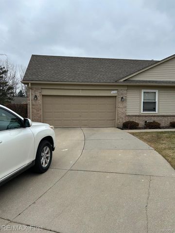 34267 Birchway Circle, Sterling Heights, MI 48312