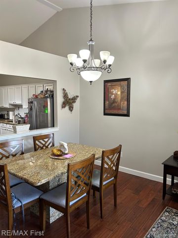 34267 Birchway Circle, Sterling Heights, MI 48312