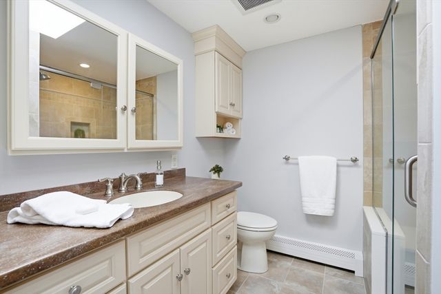 11 Simmons Dr, Duxbury, MA 02332