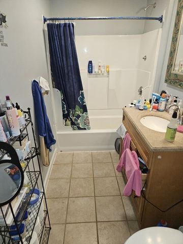 8 Fern, Worcester, MA 01610