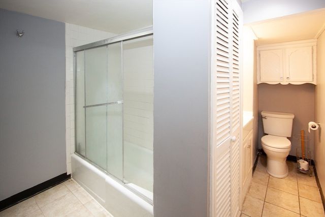 8 Fern, Worcester, MA 01610