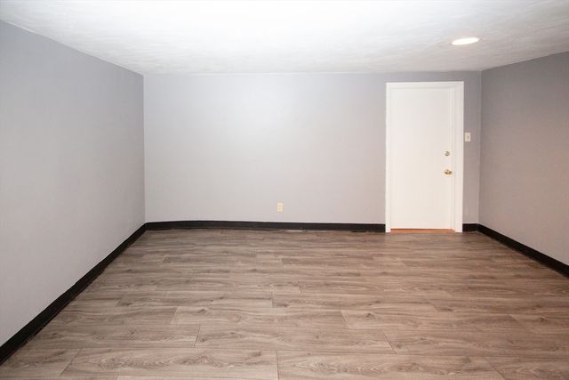 8 Fern, Worcester, MA 01610
