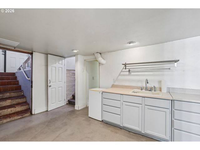 5325 N MONTANA Ave, Portland, OR 97217