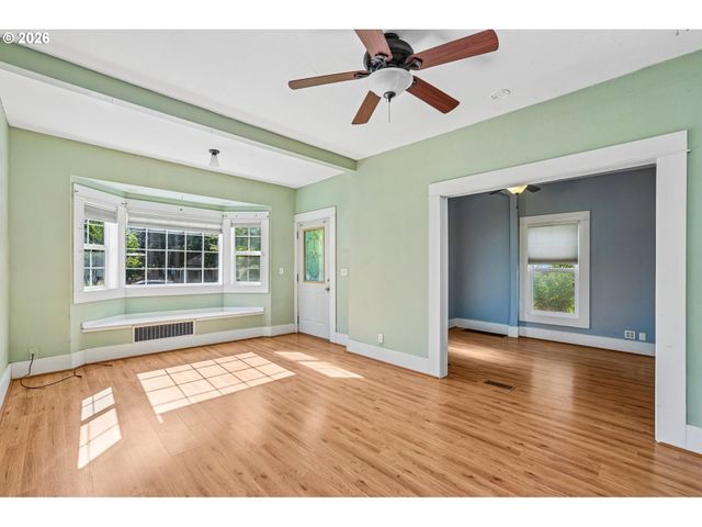 5325 N MONTANA Ave, Portland, OR 97217