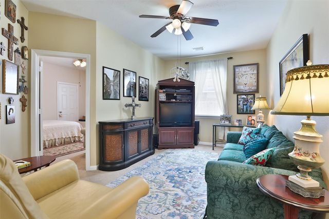 218 River Briar Lane, Richmond, TX 77406