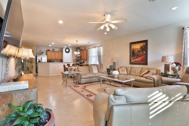 218 River Briar Lane, Richmond, TX 77406