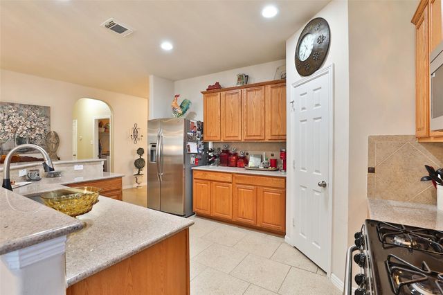 218 River Briar Lane, Richmond, TX 77406