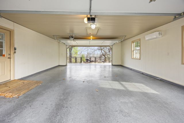 188 Trotters Cir, Estill Springs, TN 37330