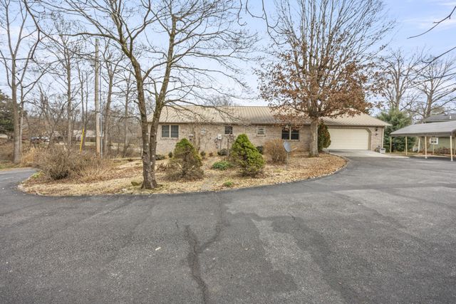 188 Trotters Cir, Estill Springs, TN 37330