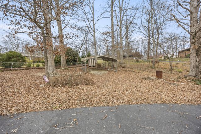 188 Trotters Cir, Estill Springs, TN 37330