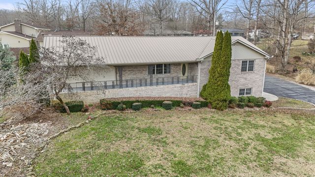 188 Trotters Cir, Estill Springs, TN 37330