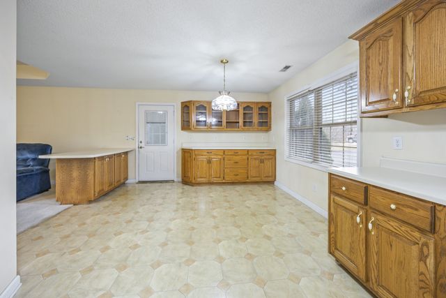 188 Trotters Cir, Estill Springs, TN 37330