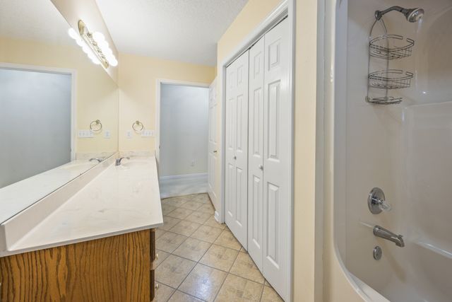 188 Trotters Cir, Estill Springs, TN 37330