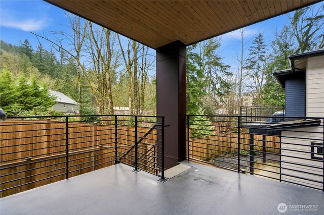 8328 138th Ln SE, Newcastle, WA 98059