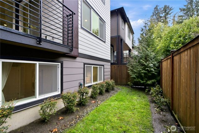 8328 138th Ln SE, Newcastle, WA 98059
