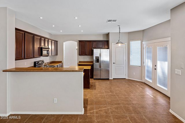 17915 W MAUI Lane, Surprise, AZ 85388