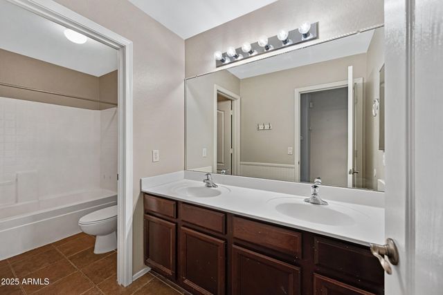 17915 W MAUI Lane, Surprise, AZ 85388