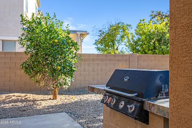 17915 W MAUI Lane, Surprise, AZ 85388