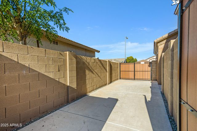17915 W MAUI Lane, Surprise, AZ 85388