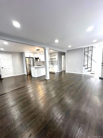 1093 Ditmas Avenue, Uniondale, NY 11553