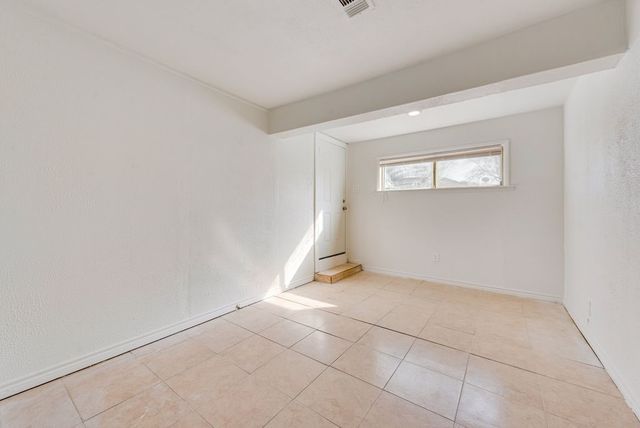1233 Marion Avenue, Fort Worth, TX 76104