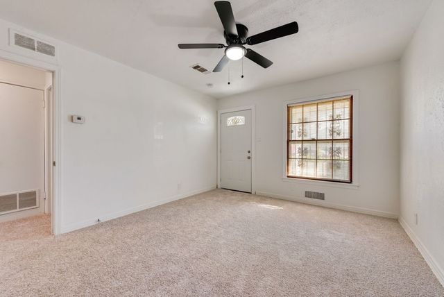 1233 Marion Avenue, Fort Worth, TX 76104