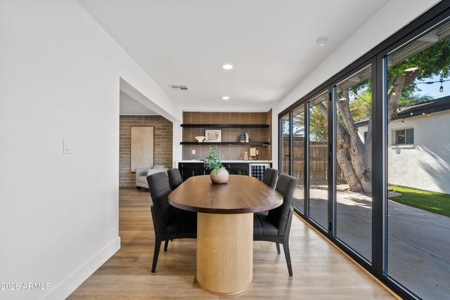 1322 E CATALINA Drive, Phoenix, AZ 85014