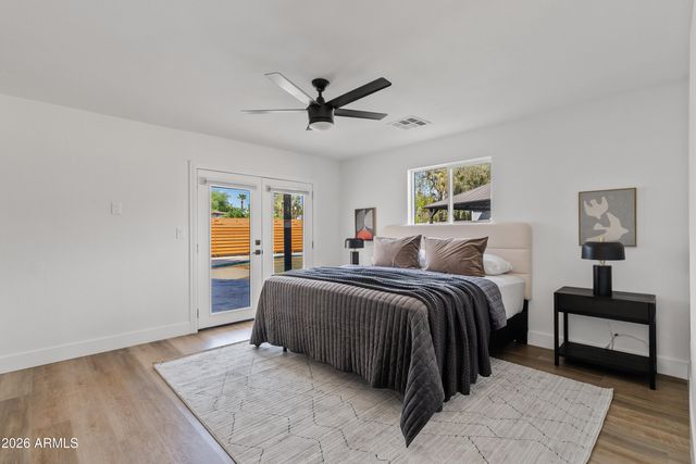 1322 E CATALINA Drive, Phoenix, AZ 85014