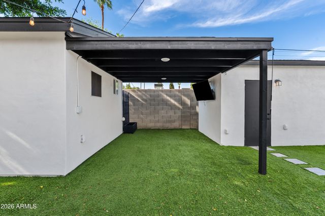 1322 E CATALINA Drive, Phoenix, AZ 85014