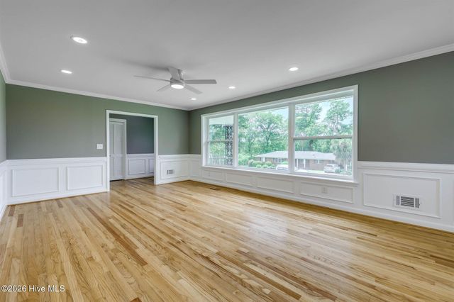 1135 Crestview Avenue, North Augusta, SC 29841
