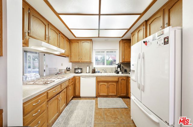 7128 Yuma Way, Bakersfield, CA 93308